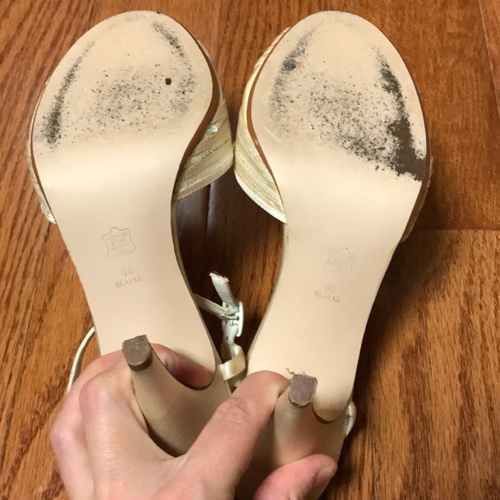 Michaelangelo satin ankle strap bridal sandals - Picture 5 of 10